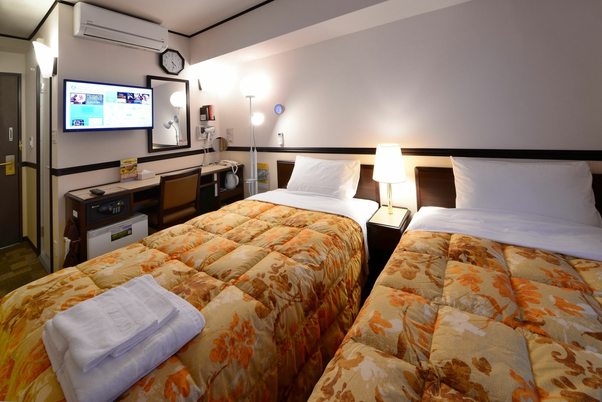 Toyoko Inn Osaka Honmachi No1 Exterior foto